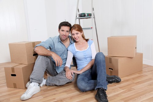 Local moving van operating near South Woodford homes and flats