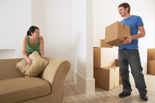 South Woodford house move with careful loading support
